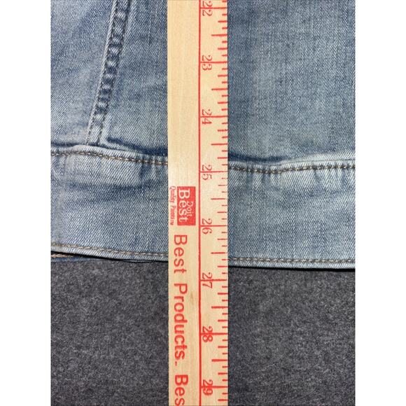 Lauren Conrad Size 3X Distressed Light Wash Stretch Cotton Jean Jacket - Picture 8 of 10